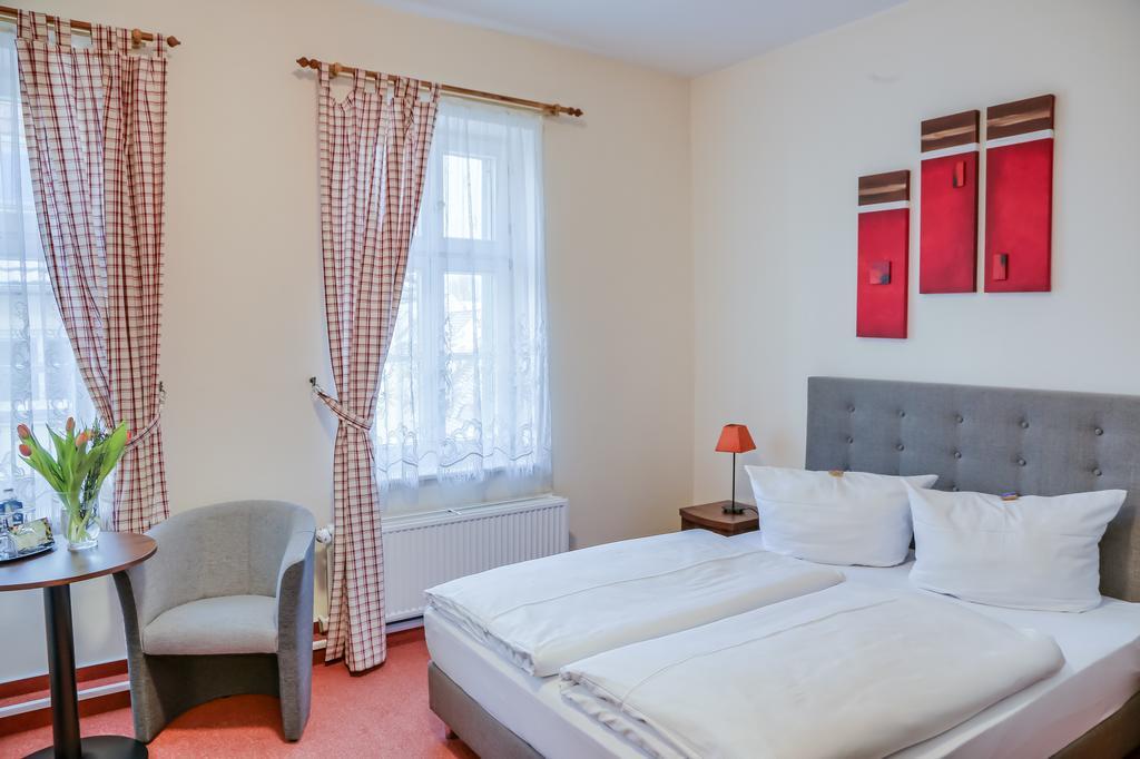 3 Sterne Hotel Frankfurt-Oder Zur Alten Oder Frankfurt an der Oder Quarto foto